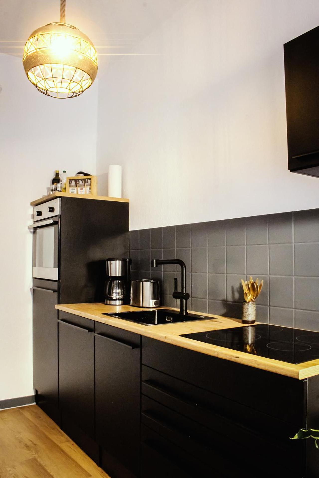 Nuwilu One - Apartment Mit Balkon Im Herzen Erfurts - Magenta Tv- Netflix - Disney Екстер'єр фото