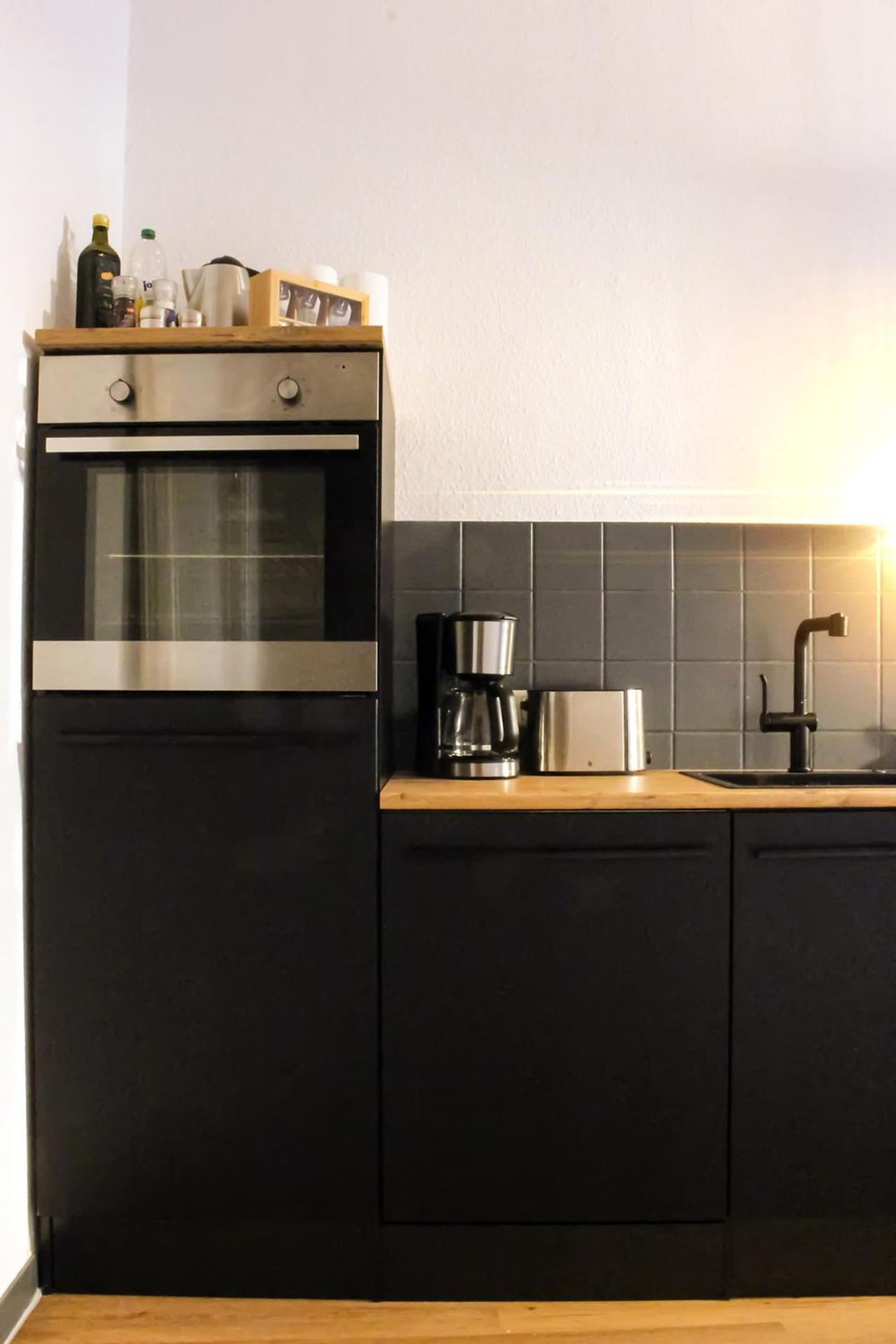 Nuwilu One - Apartment Mit Balkon Im Herzen Erfurts - Magenta Tv- Netflix - Disney Екстер'єр фото