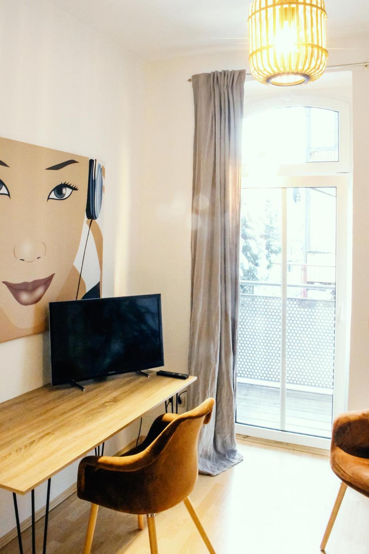 Nuwilu One - Apartment Mit Balkon Im Herzen Erfurts - Magenta Tv- Netflix - Disney Екстер'єр фото