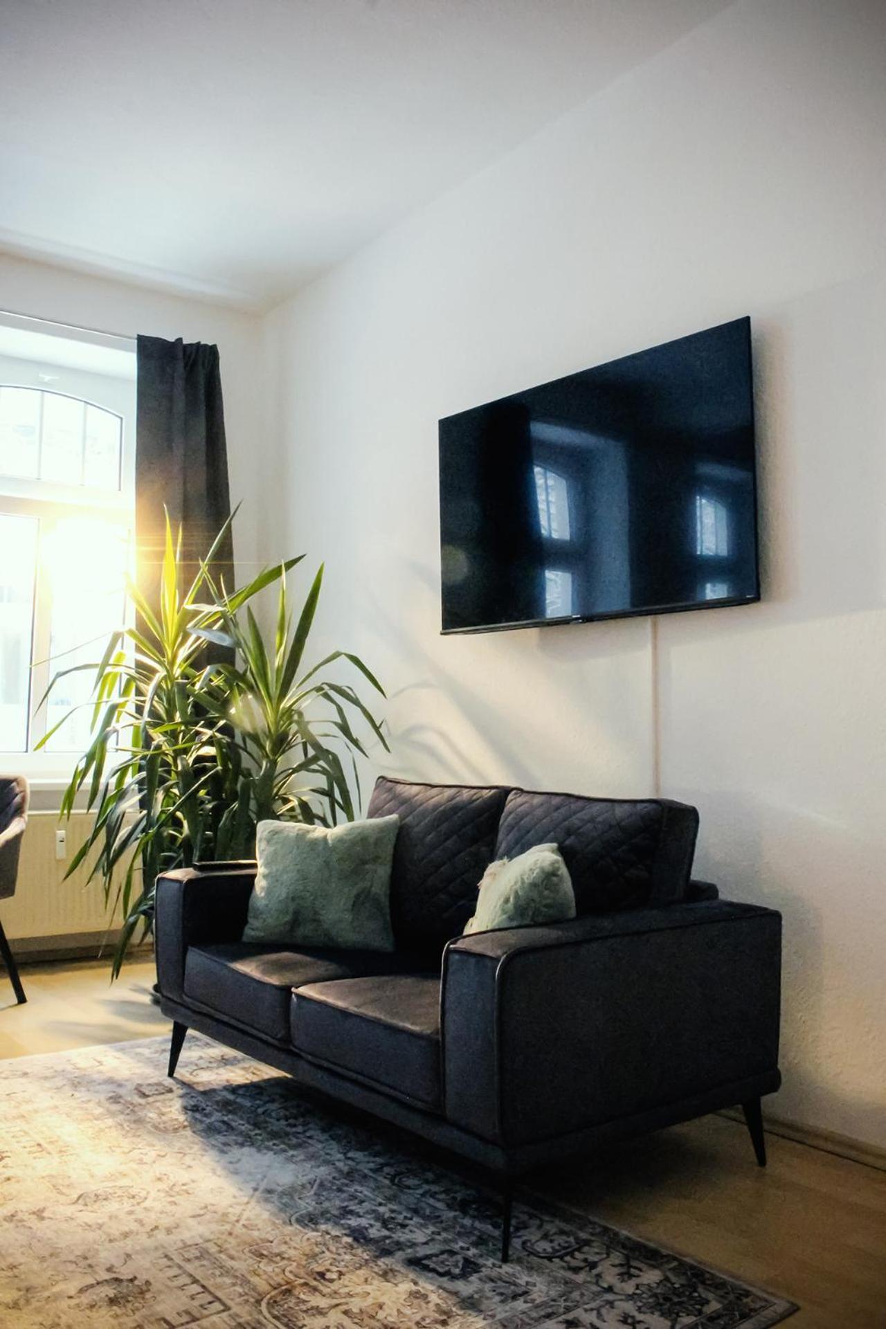Nuwilu One - Apartment Mit Balkon Im Herzen Erfurts - Magenta Tv- Netflix - Disney Екстер'єр фото